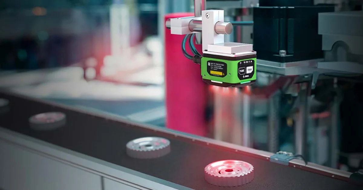 What is Machine Vision: Benefits and Applications in Manufacturing, Retail, and Supply Chain Quality