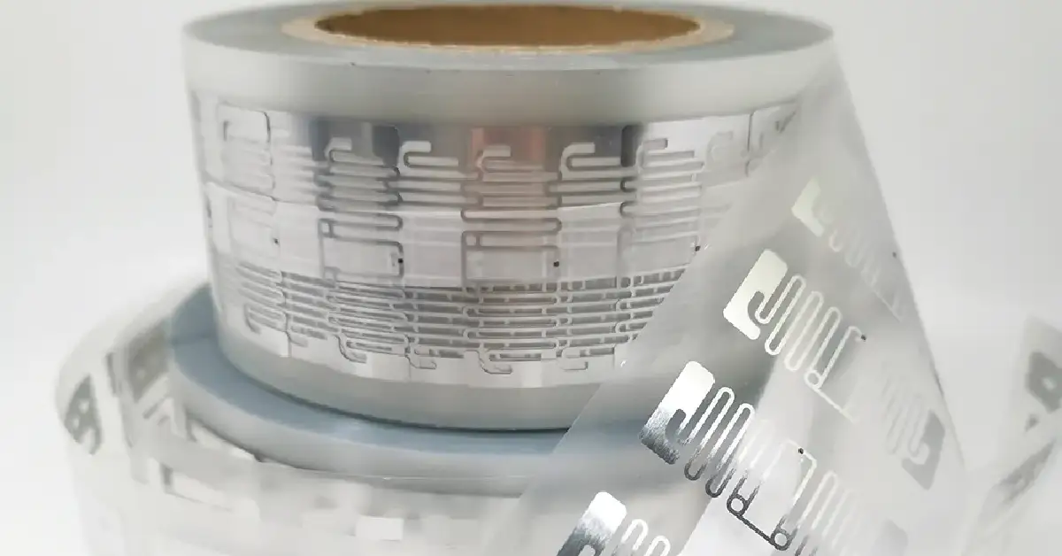 UHF RFID Tag Antenna design: Detuning, Dielectric Constant and Interference