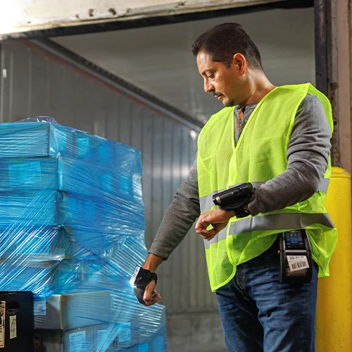 RS6100 Bluetooth Wearable Scanner