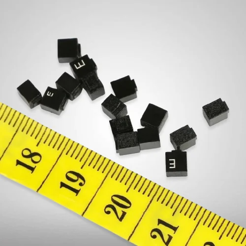 : UHF RFID Micro UHF Ceramic Metal Tag